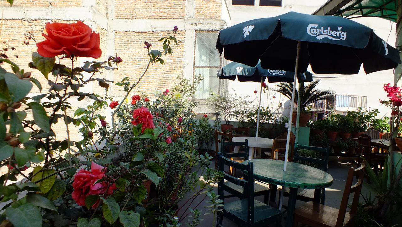 Hotel Dolphin Kathmandu Exterior photo
