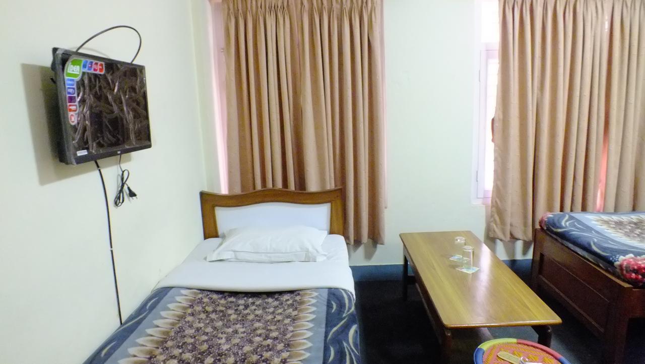 Hotel Dolphin Kathmandu Exterior photo
